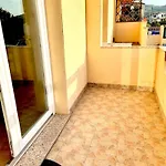 Eleonora Apartamento *